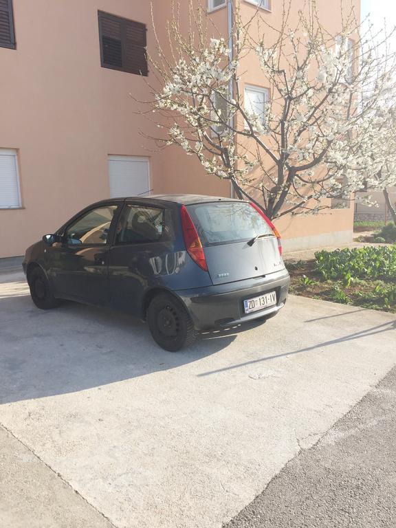 Nina Apartament *